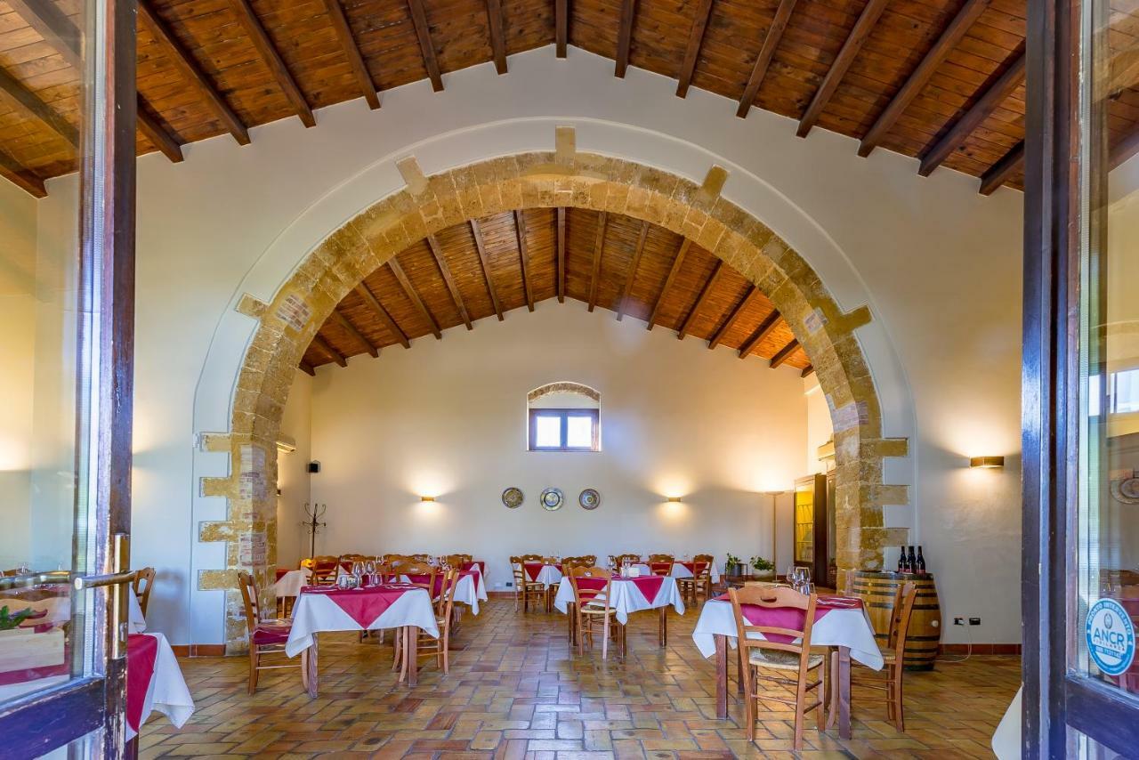 Agriturismo Tenuta Stoccatello Menfi Buitenkant foto